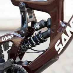 Santa Cruz V10 7 MX CC DH S-Kit - 2023 -Mountainbikes Verkäufe Santa Cruz V10 CC 07